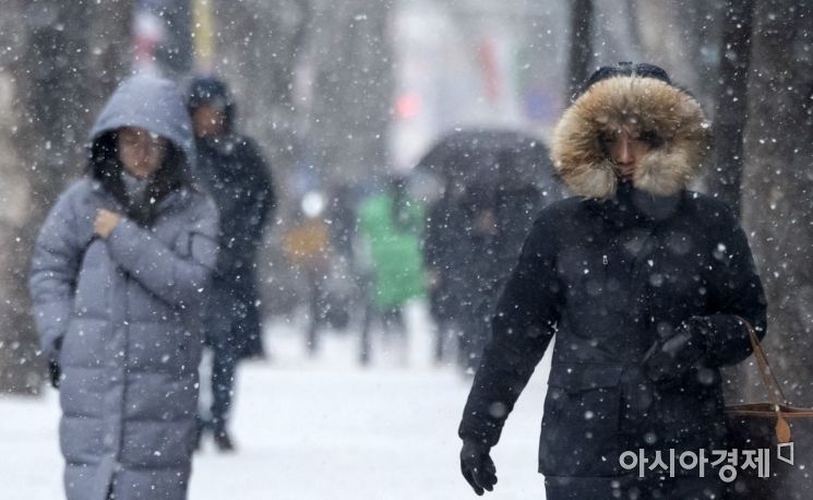 [포토] 함박눈 출근길