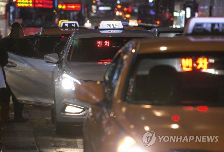 [2019 국감]택시 승차거부 가장 많은 곳은 홍대입구…강남·종로도 잦아