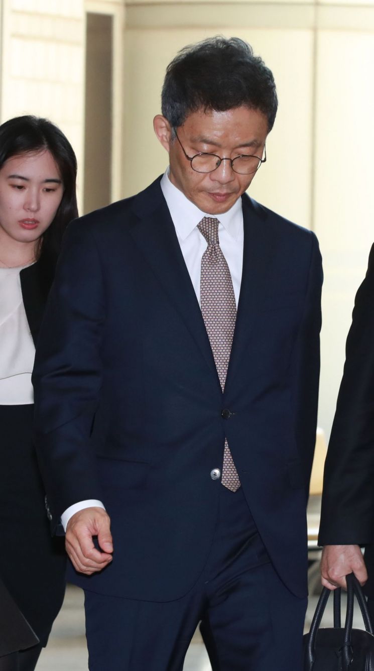 檢, ‘서지현 인사보복’ 안태근에 징역 2년 구형(종합)