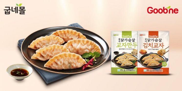"피자 대신 간편식 밥·국 데워주는 엄마"…위기의 외식 프랜차이즈, HMR 승부수(종합)