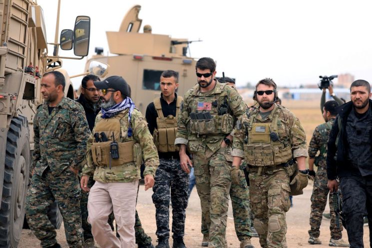 美 시리아서 미군 철수 시작…러·이란 '중동 영향력' 커지나(종합)