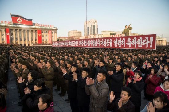 北매체 "한반도 평화는 김정일의 선군정치 덕분"