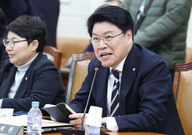 장제원, 선거제 개혁 ‘패스트트랙’ 작심 비판…“한국당 죽이는 게 개혁?”