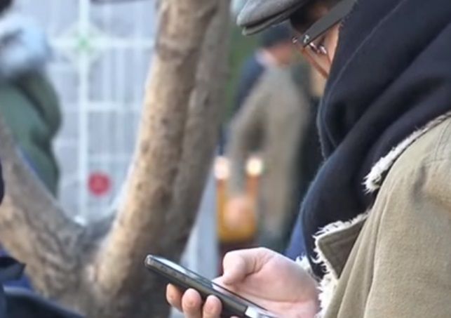 [과학을읽다]추운 겨울에는 배터리가 빨리 닳는다?