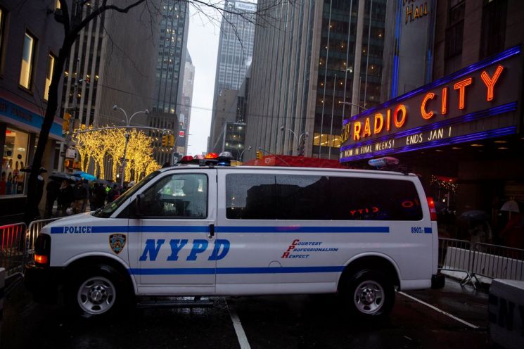 뉴욕, 드론으로 테러 방지…'2019 타임스스퀘어 새해행사'에 드론 도입
