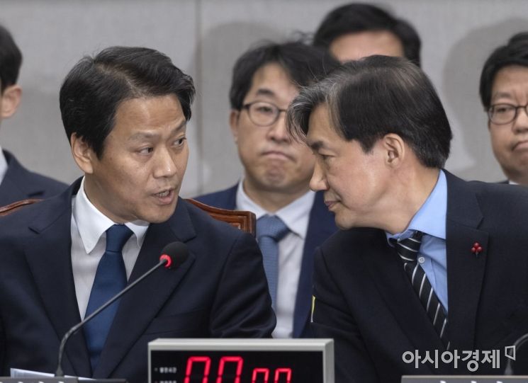 [포토] 이야기 나누는 임종석-조국