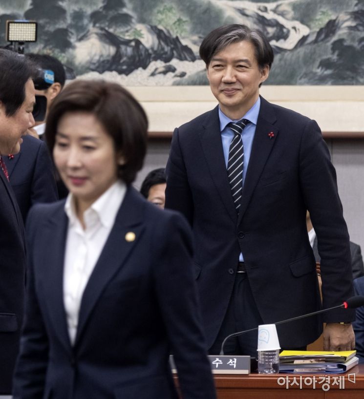 [사람人] 조국 청와대 민정수석, 국회 데뷔전 ‘반전의 모멘텀’