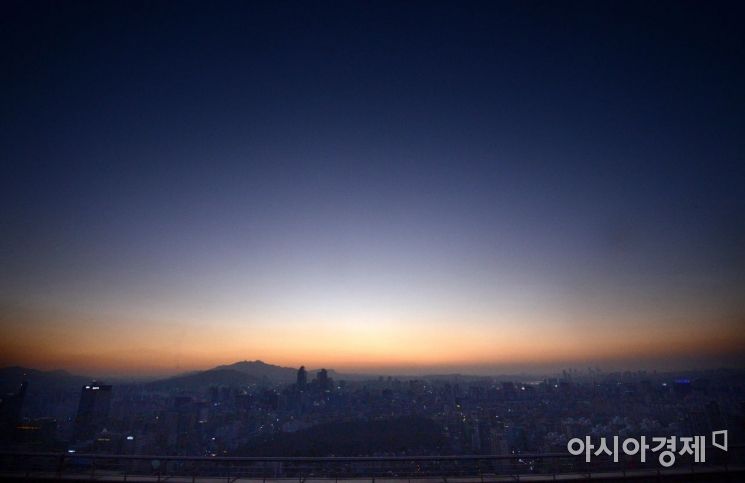 [포토] '기해년 출근 첫 날 어땠나요'