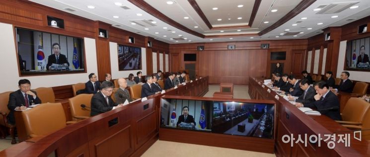 [포토]새해 첫 국정현안점검조정회의