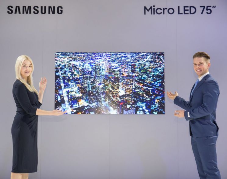 삼성전자가 CES 2019에서 마이크로 LED 75인치 제품을 공개하면서 차세대 TV의 방향을 제시했다.(사진=삼성전자)