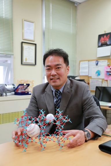 올해 첫 과학기술인상에 이용재 연세대 교수 선정