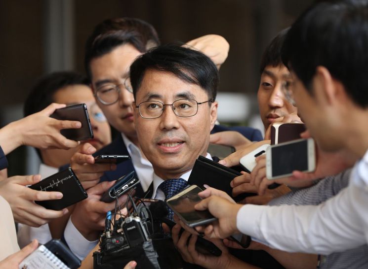 '대법 문건 유출' 유해용 재판에 임종헌 증인 채택