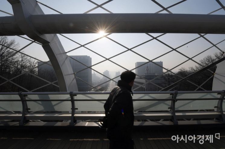 [포토]숨쉬기 힘든 주말