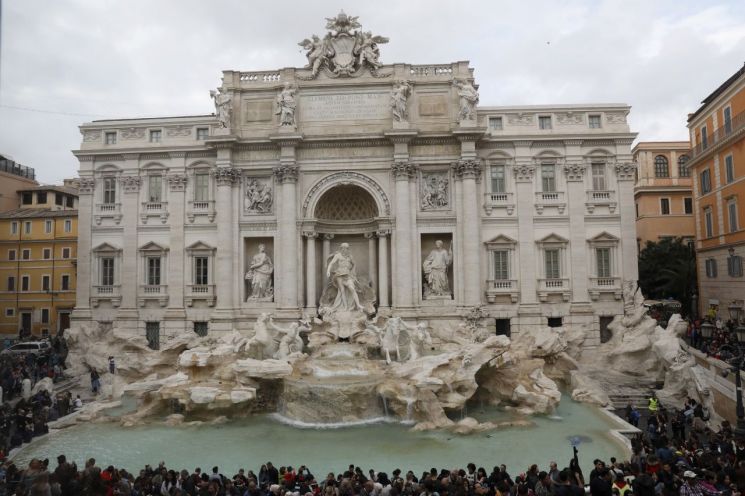‘재정난’ 로마, 결국 트레비분수 동전까지 쓴다…연간 19억원