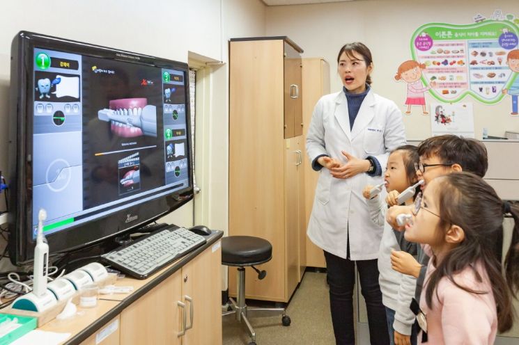 치카치카~ 올바른 양치질 이렇게...