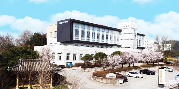 담양공공도서관 전경