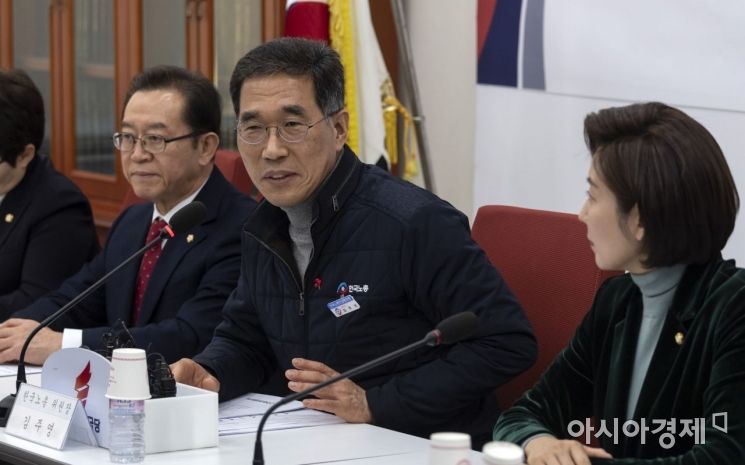 [포토] 모두 발언하는 김주영 한국노총 위원장