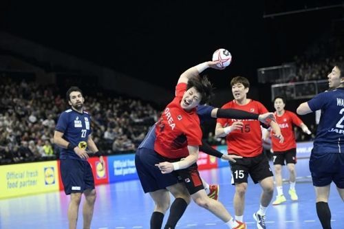 남자 핸드볼 단일팀, 일본 제치고 세계선수권 첫 승