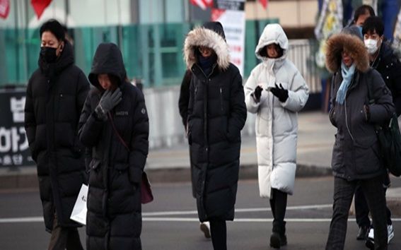 [오늘 날씨] 출근길 강추위…서울 아침 기온 ‘영하 5도’