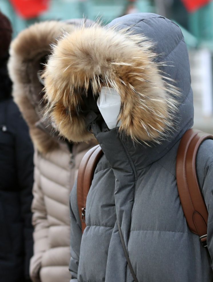 [날씨]21일 출근길 '강추위'…미세먼지는 '좋음~보통'