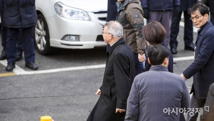 [포토]양승태 전 대법원장 영상실질심사