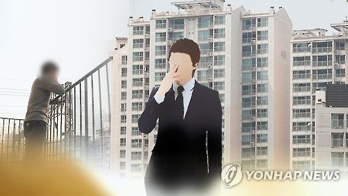 "옆집 담배연기 솔솔"…겨울철 잇따르는 층간 흡연 민원