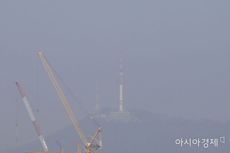 [포토] 뿌연 서울 도심