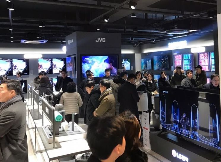 홍봉철의 '파워' 경영…전자랜드 "제2의 전성기 도약"