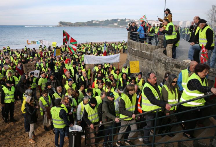 프랑스 ‘노란조끼’ 정치세력화…5월 유럽의회 선거 출마