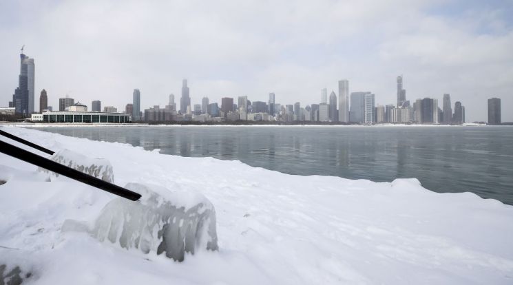 29일(현지시간) 한파에 얼어붙은 시카고 일대 모습(사진=EPA연합뉴스)