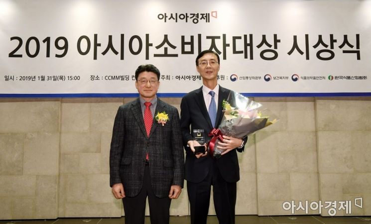 [포토] 동서식품, 아시아소비자대상 한국식품산업협회장상 수상