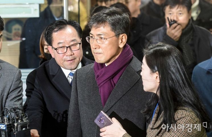 [타임라인]'안희정 성폭력' 폭로부터 항소심 선고까지