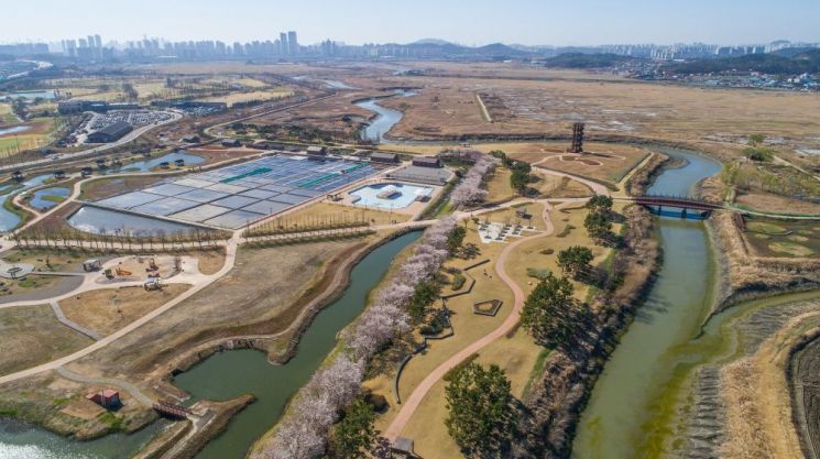 경기도 '문턱없는' 관광인프라 구축 나선다…90억 투입