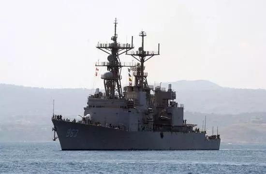 中 외교부 "美 군함 난사군도 항해는 주권침해" 