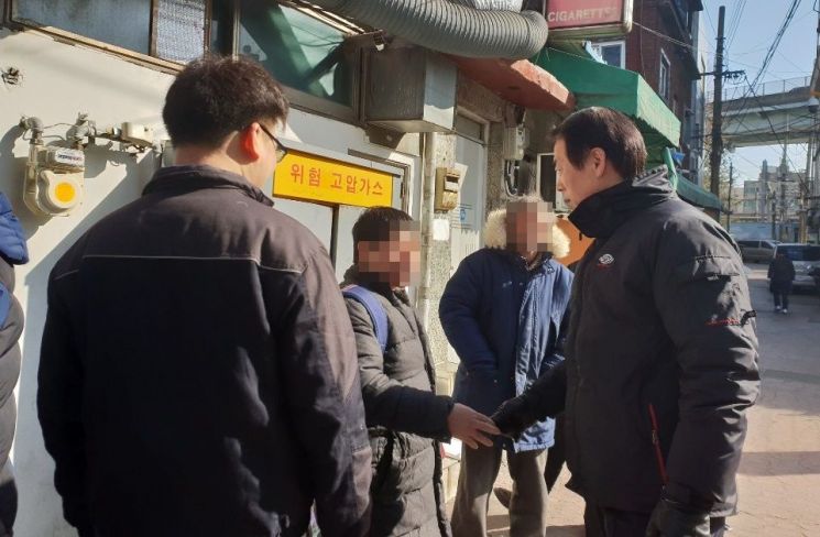 '노반장', '형님'…이런 경찰 모르셨죠?