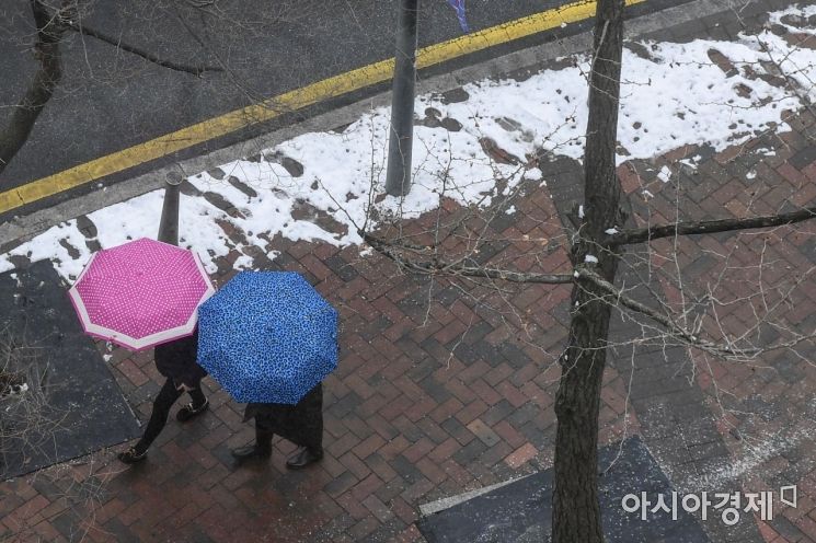 [포토] 눈 내리는 서울 풍경