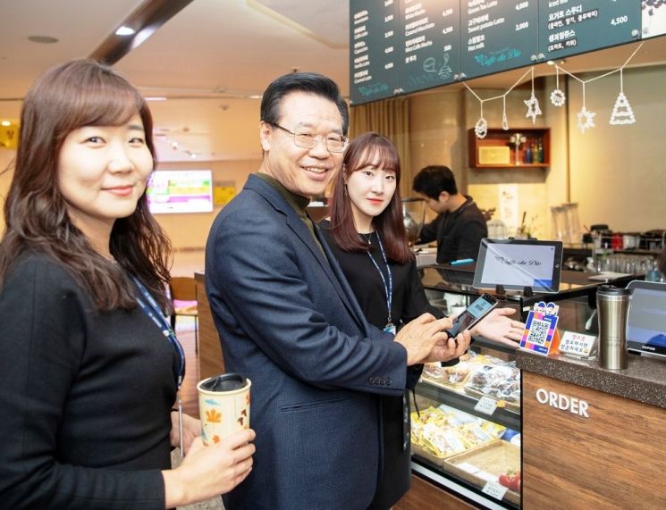 [이사람]성장현 용산구청장 "제로페이 확산 최선”