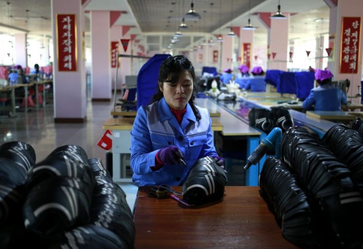 "北, 수년간 베트남 경제 개혁 연구…美와 관계 정상화 관심"