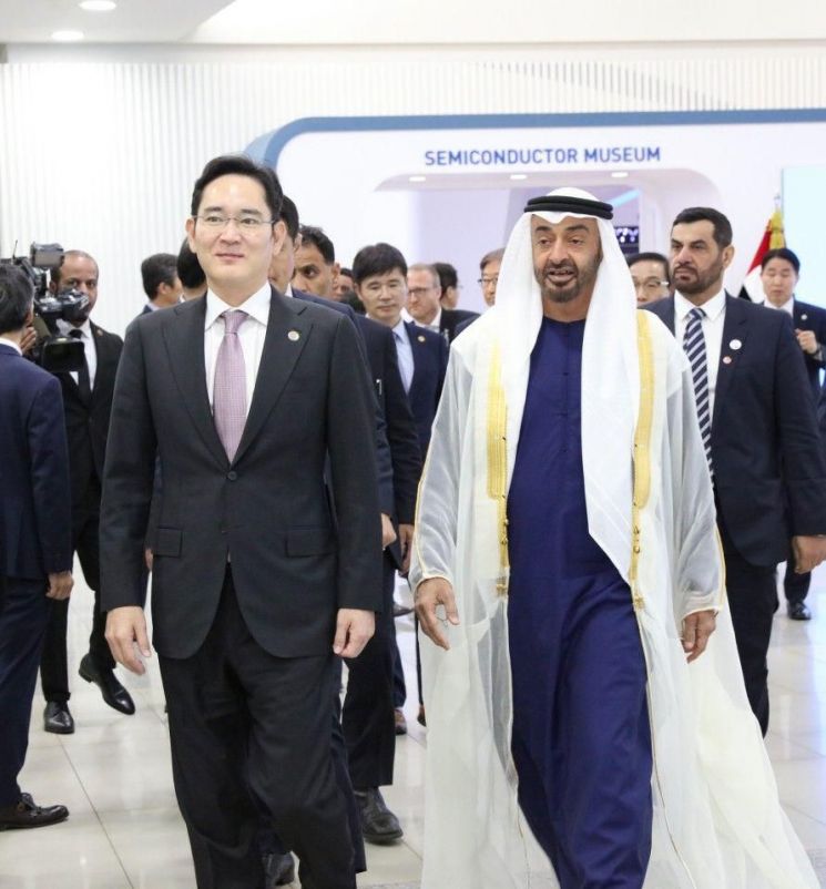 이재용 삼성전자 부회장, 화성사업장서 모하메드 UAE 왕세제 면담 