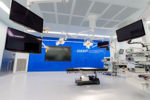 분당서울대병원이 자체 구축한 스마트 수술실 내부 모습.