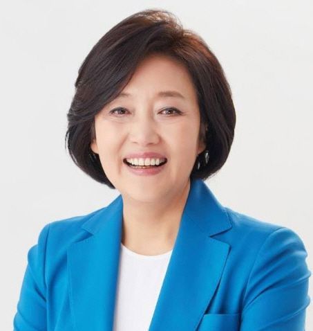 박영선 후보자 "중소·소상공인·벤처 위한 버팀목 되겠다"