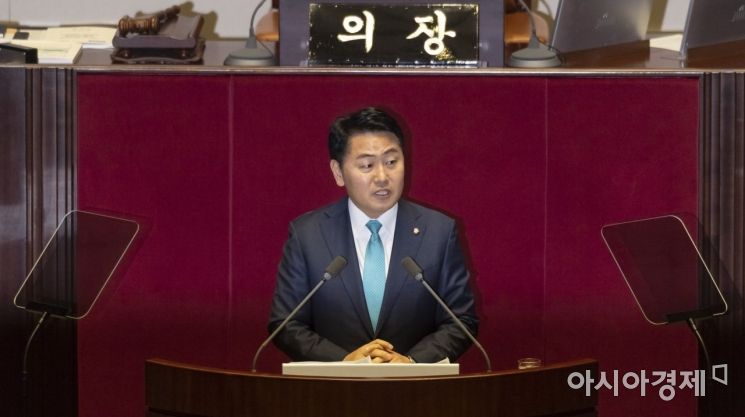 [포토] 김관영 원내대표, 교섭단체대표연설