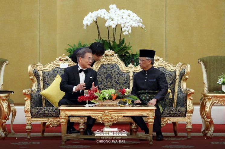 文대통령 "압둘라 국왕의 첫 국빈 '영광'…말레이시아는 '친구 나라'"