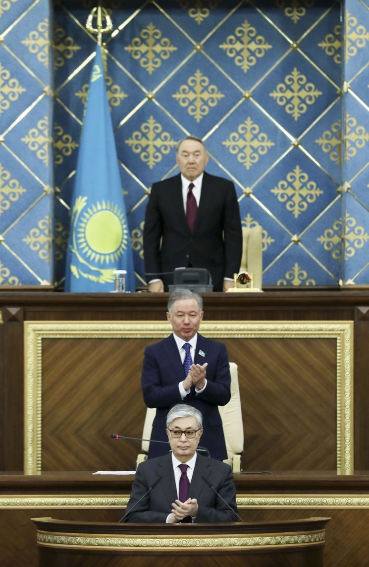 카자흐스탄, '30년 장기집권→사임' 초대 대통령 이름으로 수도명 바꾼다