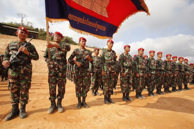 13일 개막한 제3회 골드 드래곤 군사훈련에 참가한 캄보디아군(사진 = 캄보디아 공보부)
