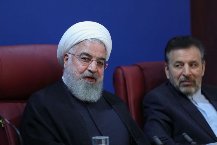 이란 원유 수입 금지 예외국 총력전