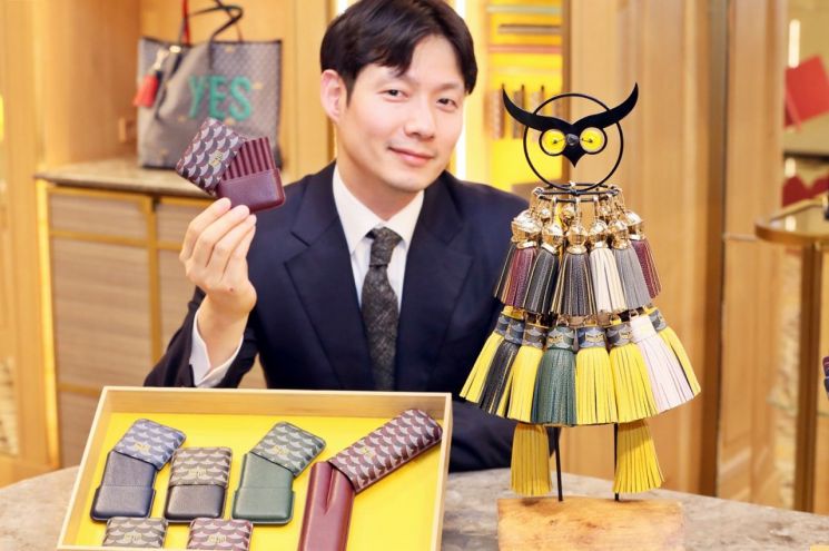 갤러리아, 佛포레르빠쥬 봄?여름 신상품 출시…"남성 라인 강화"