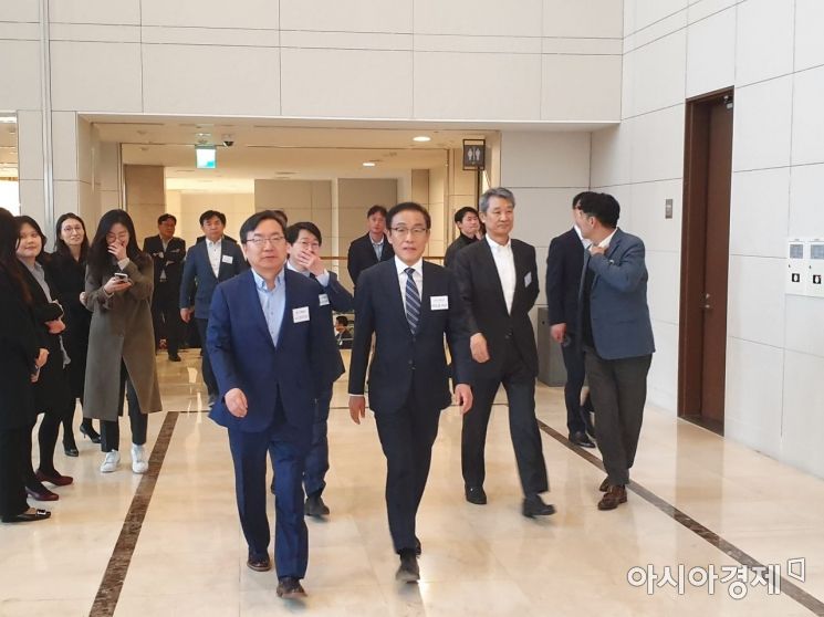 김기남 삼성전자 부회장 "반도체 시장 상황 예측 어렵지만…"(종합)