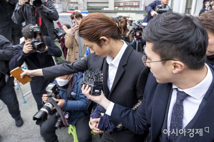 [포토] 검찰 송치 정준영, 불법촬영 어디까지...