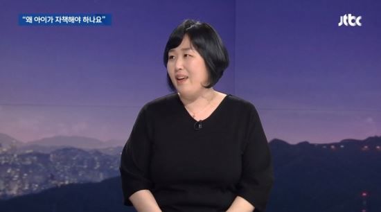 '햄버거병'사건의 피해아동 어머니 최은주 씨가 재수사를 촉구하고 나섰다/사진=JTBC '뉴스룸' 화면 캡처
